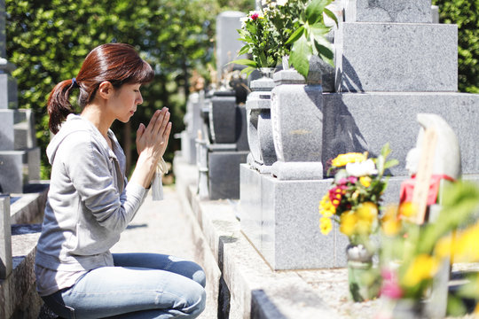 【掃除のプロ代行＋出張買い取り】⽴つ鳥あとをにごさず本舗[たつとりほんぽ] – 出張買取で費用を抑えながら「遺品整理/特殊清掃/⽣前整理/空き部屋整理/デジタル遺品整理/ゴミ部屋整理/汚部屋清掃」が出来る清掃のプロフェッショナル